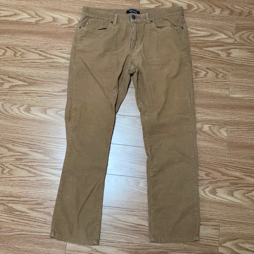 Like new, Joe Fresh Men’s Courodroy Pants. Size 36/32